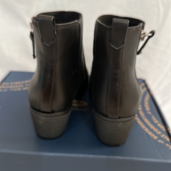 Dr. Scholl's Side Zip Ankle Boots - Lawless - Picture 7 of 8